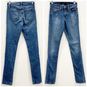 Joe’s Skinny Jeans Medium Wash Roxanne Cotton 23